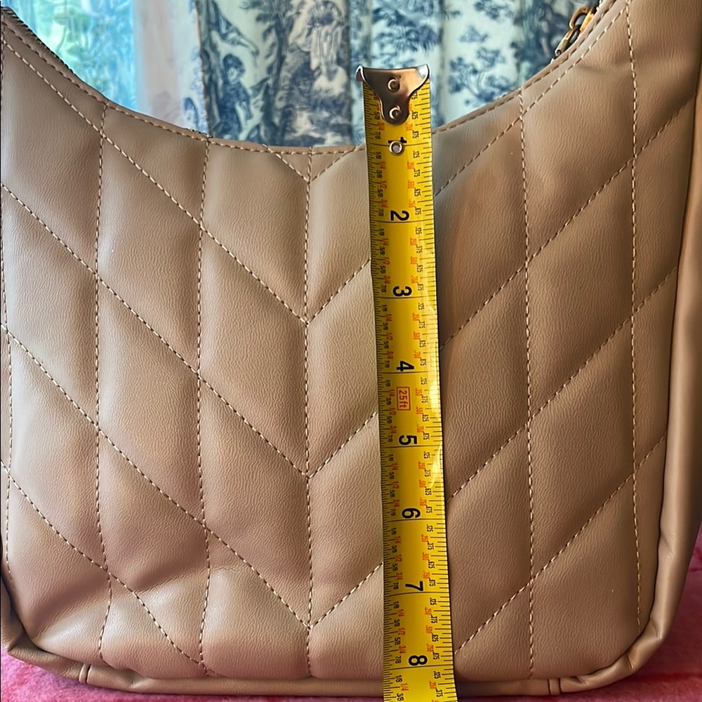 Steve Madden Tan Gold Quilted Shoulder Bag - Picture 3 of 7